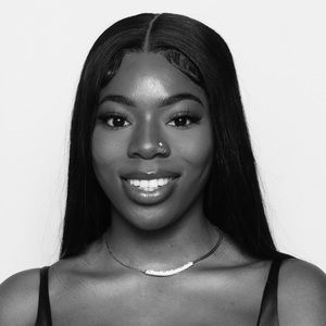 Meet your Posher, Adesola